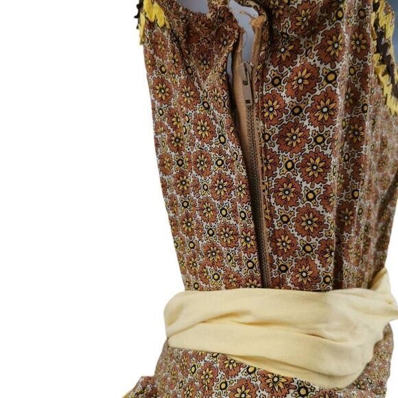 Vintage Floral Cottagecore Prairie Dress with Matching Ties | Circa 1940s-1950s - Picture 3 of 4